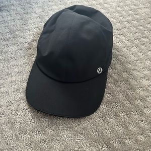 NWT MENS LULULEMON BLACK ADJUSTABLE HAT